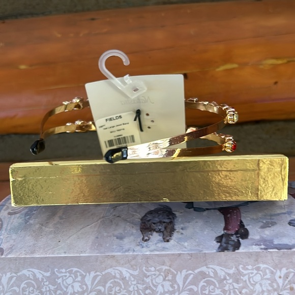 Headband - Picture 3 of 3